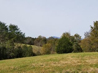 21 Nyle Ridge Rd, Wirtz, VA 24184