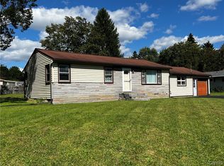 14 Glendale Ave, Whitesboro, NY 13492