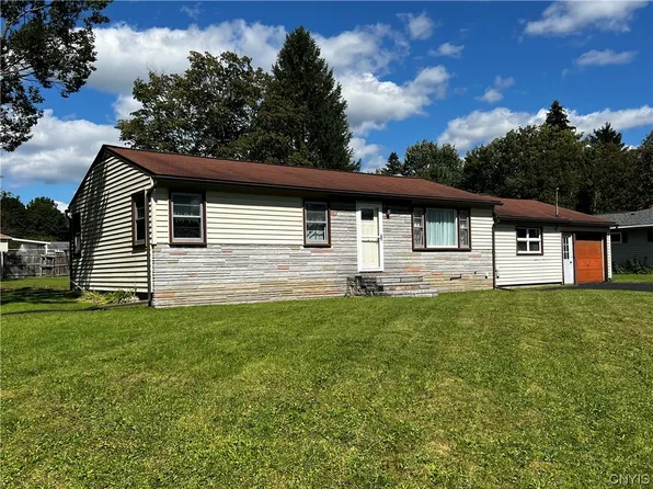 14 Glendale Ave, Whitesboro, NY 13492
