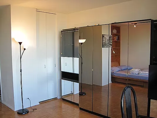 Rented by Kimiko Matsumoto, LREB | media 9