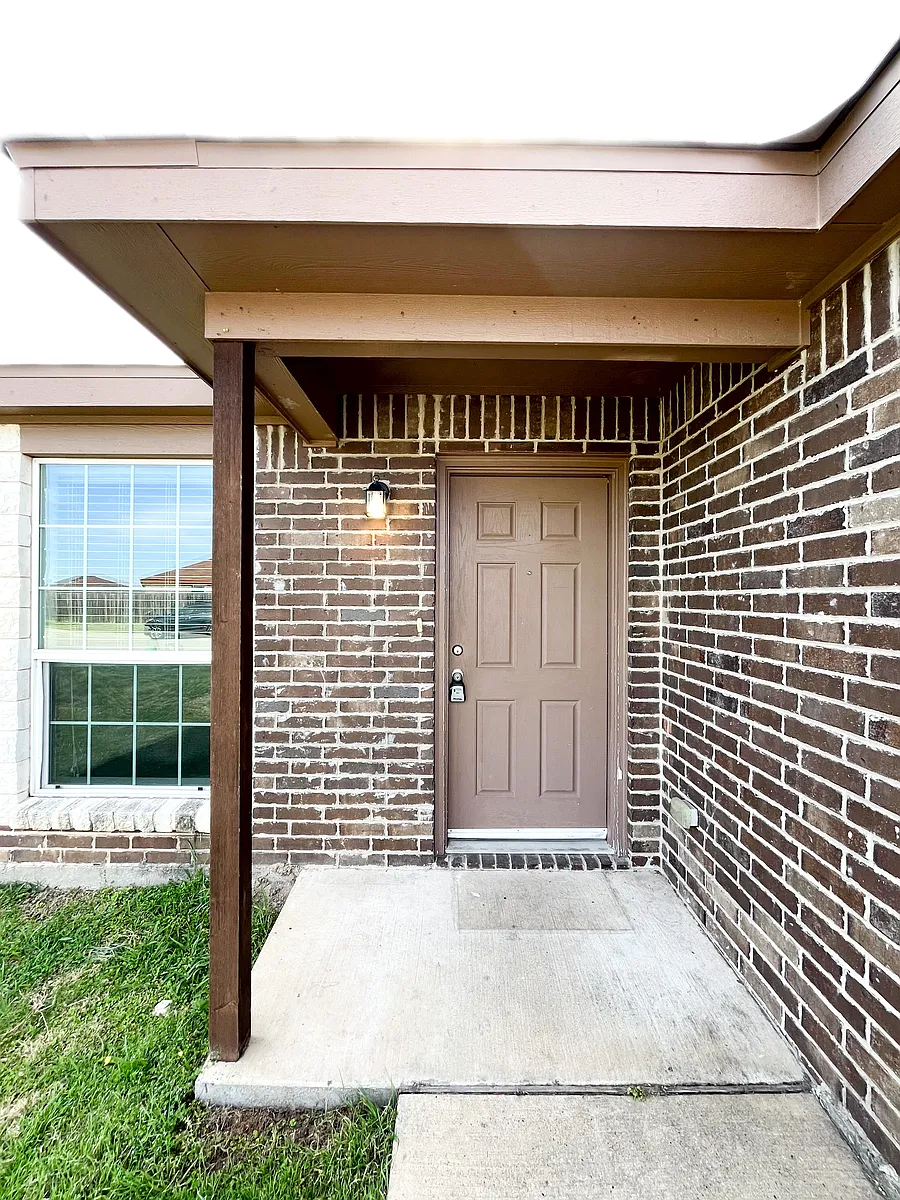 Building Photo - 1509 Justin Loop #A
