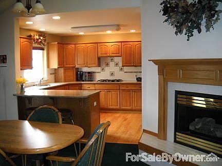 Kitchen and everyday dining space