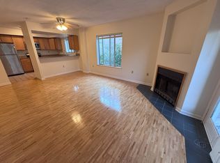 325 Franklin St #3, Cambridge, MA 02139