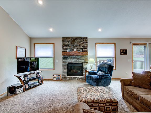 5th image of N5024 558th Street