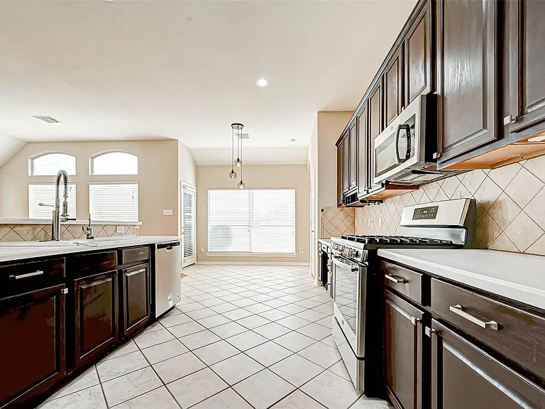21923 Shady Heath Ln — Photo 14