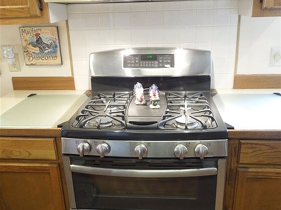 5th image of 20 Rollingwood Dr Space 11