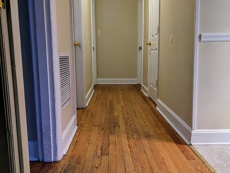 4668 Fairmont Ave — Photo 27