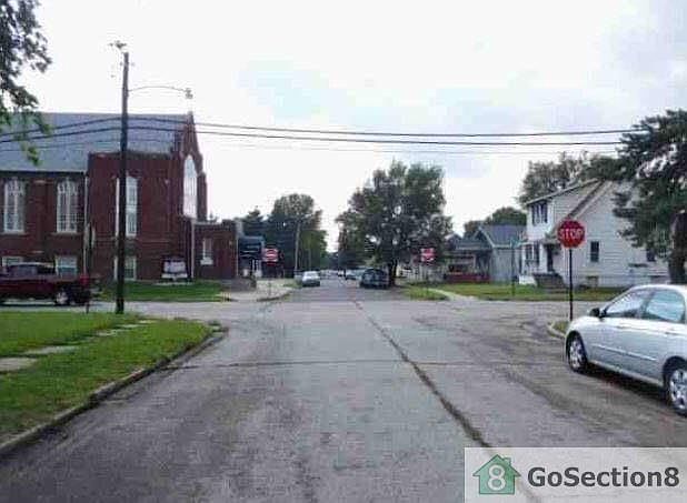 1st image of 2604 E 25th St