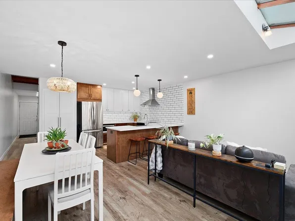 4975 River Reach, Delta, BC V4K 4A3