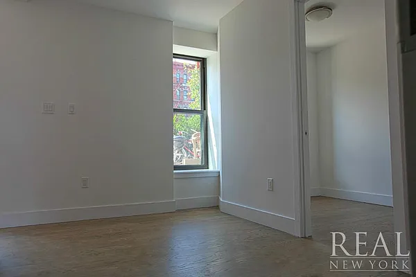 Rented by REAL New York | media 16