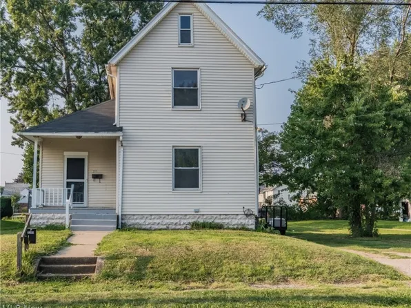 2311 Indiana Way NE, Canton, OH 44705