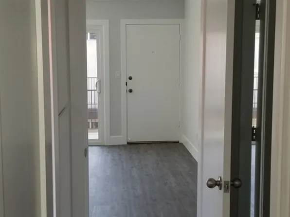 Mirasol, 622 S Broadway #21, Redondo Beach, CA 90277