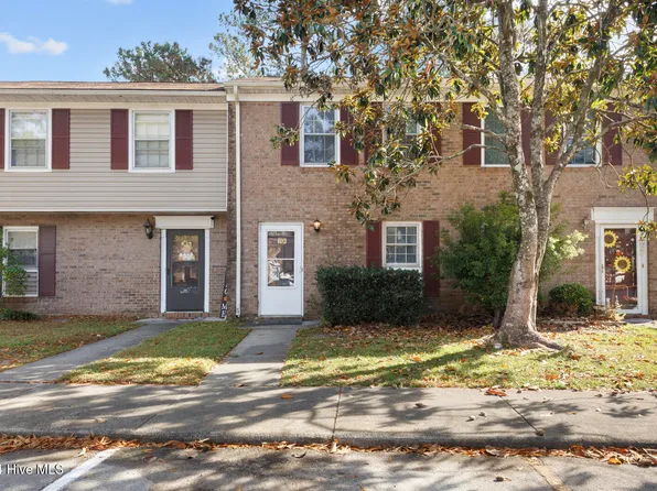 102 King George Court, Jacksonville, NC 28546