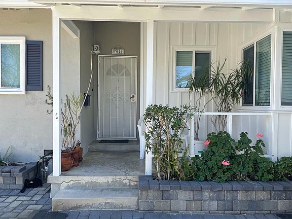 3rd image of 7046 Bianca Ave