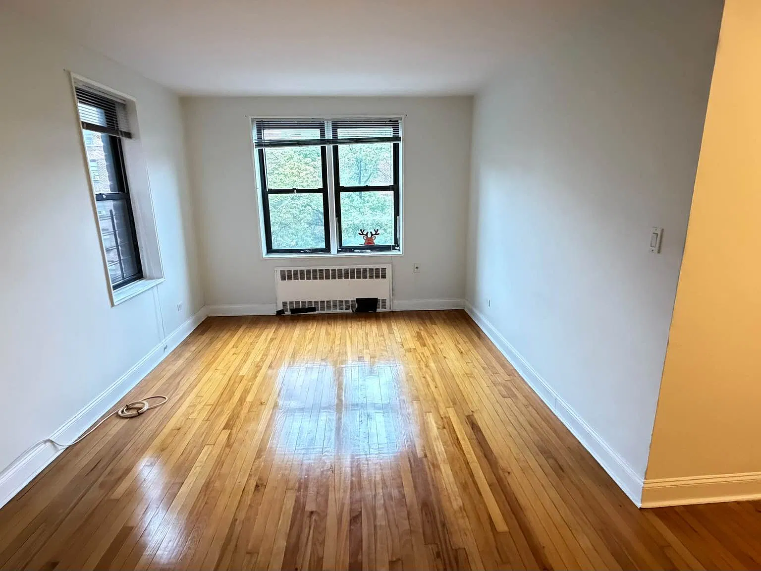 34-21 77th Street — Photo 2
