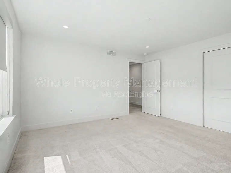2708 W 25th Ave — Photo 24