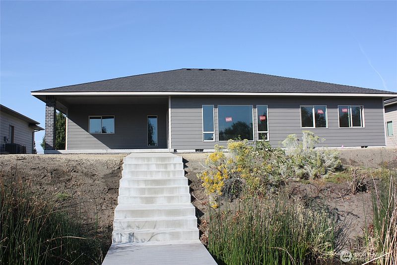 2nd image of 3439 Blue Heron Lane
