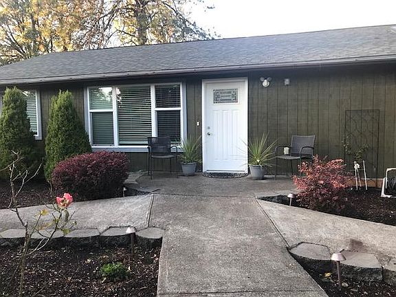 3rd image of 8824 Mount Baker Ave
