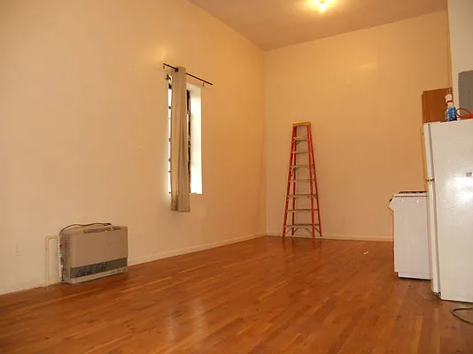 Rented by Greater Realty Management of NY LLC | media 17