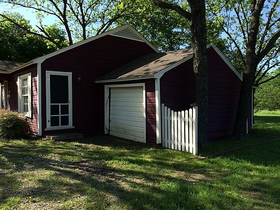 2nd image of 1209 W Marvin Ave