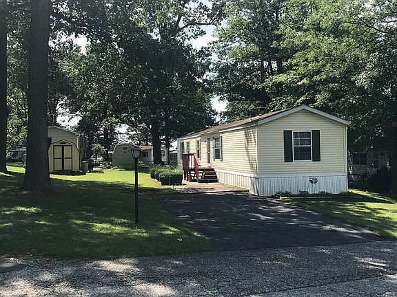 3rd image of 2683 Oakwood Heights Dr