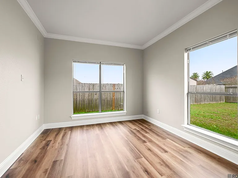 41206 Colonial Dr — Photo 17