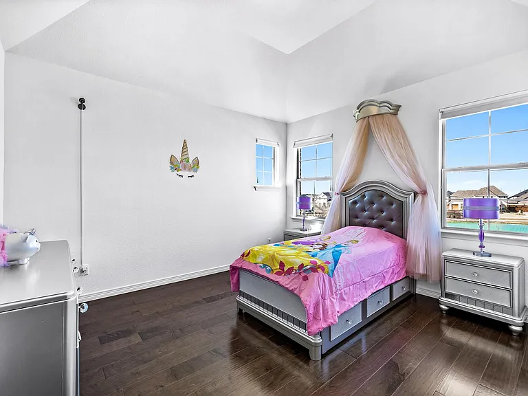 1730 Caruth Dr — Photo 25