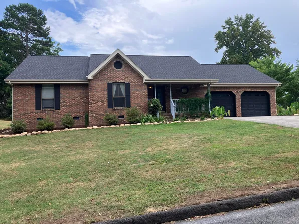1608 W Rebel Rd, Rossville, GA 30741