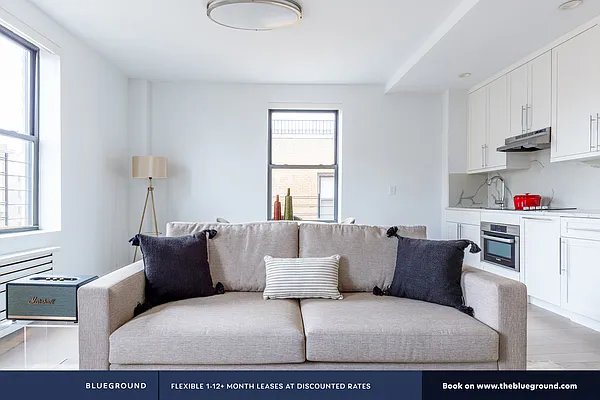 Rented by The Blueground | media 11