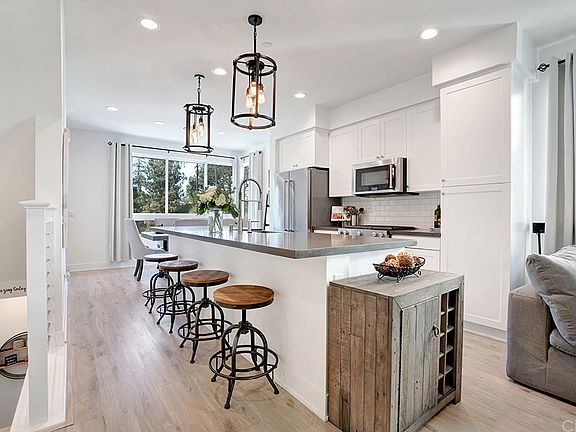 5th image of 118 S Avenue 50 Unit 505