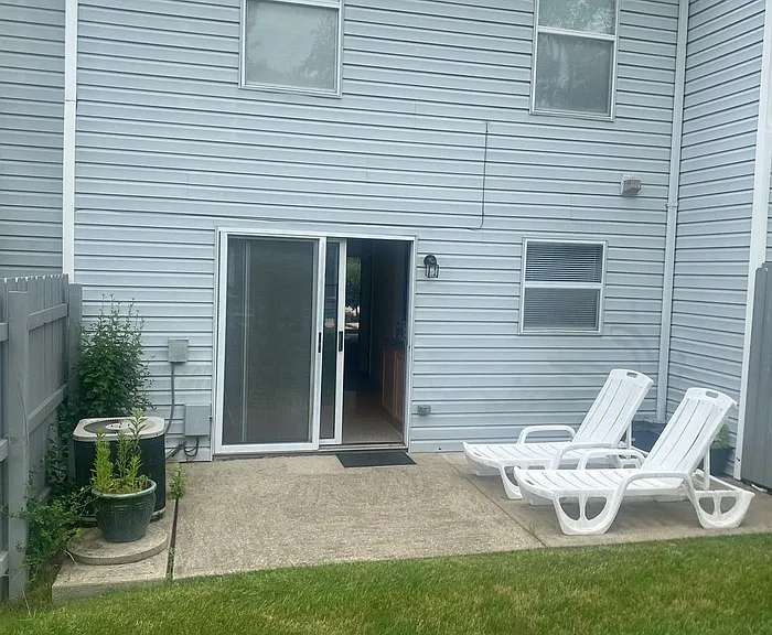 5302 Country Club Ln — Photo 3