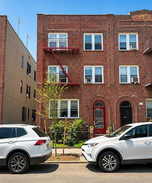 1st image of 4744 44th St