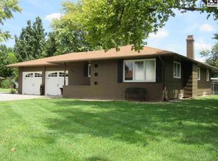 3206 N Severance St, Hutchinson, KS 67502