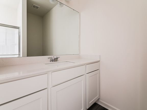 5th image of 3002 Winding Ridge Dr W