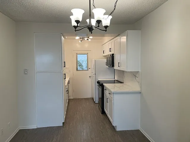 1852 Kelton Ave #1 — Photo 9