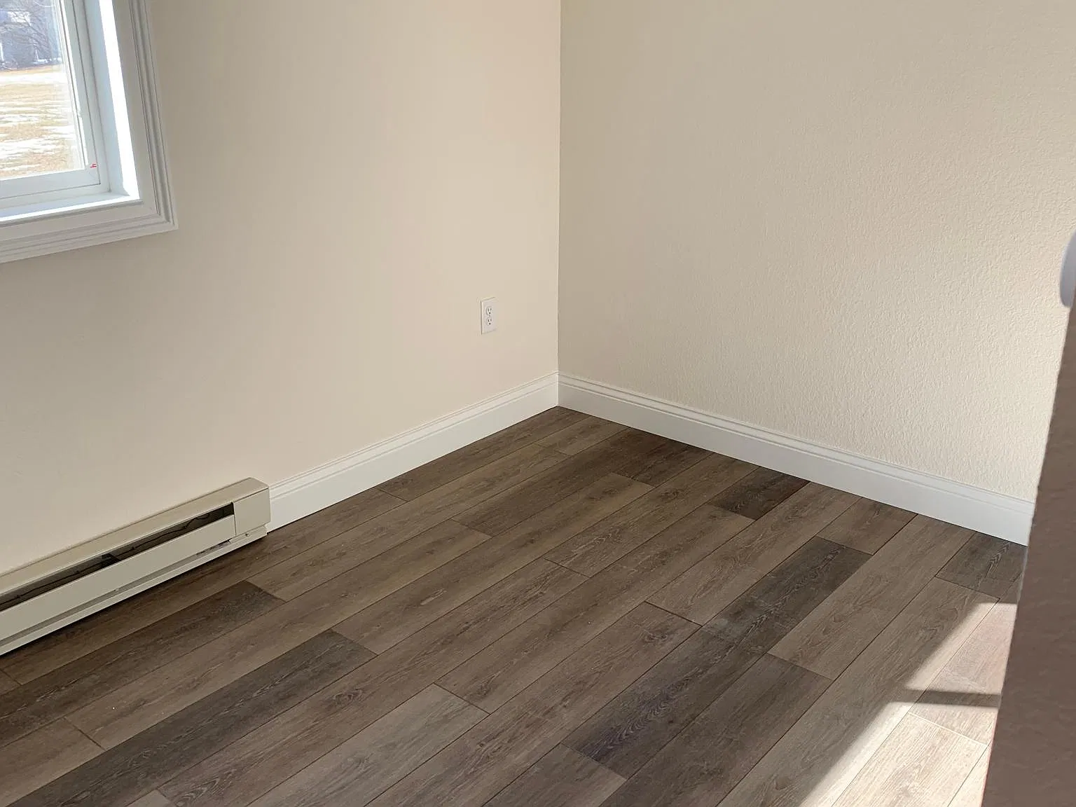 2 bed, 1400 sqft, $1,350 — Photo 2