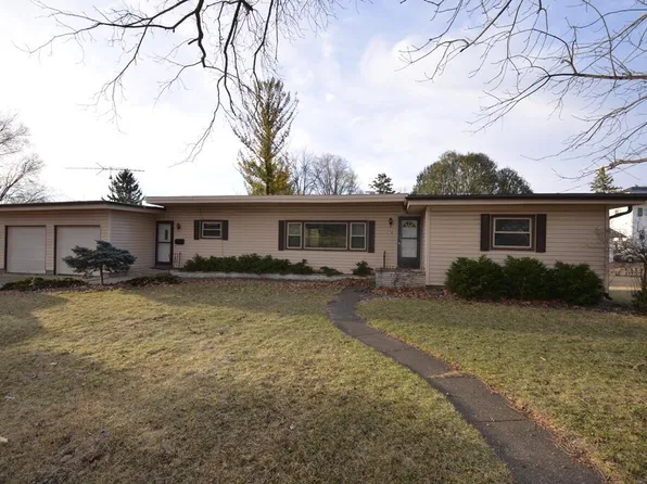 633 West Starin ROAD, Whitewater, WI 53190