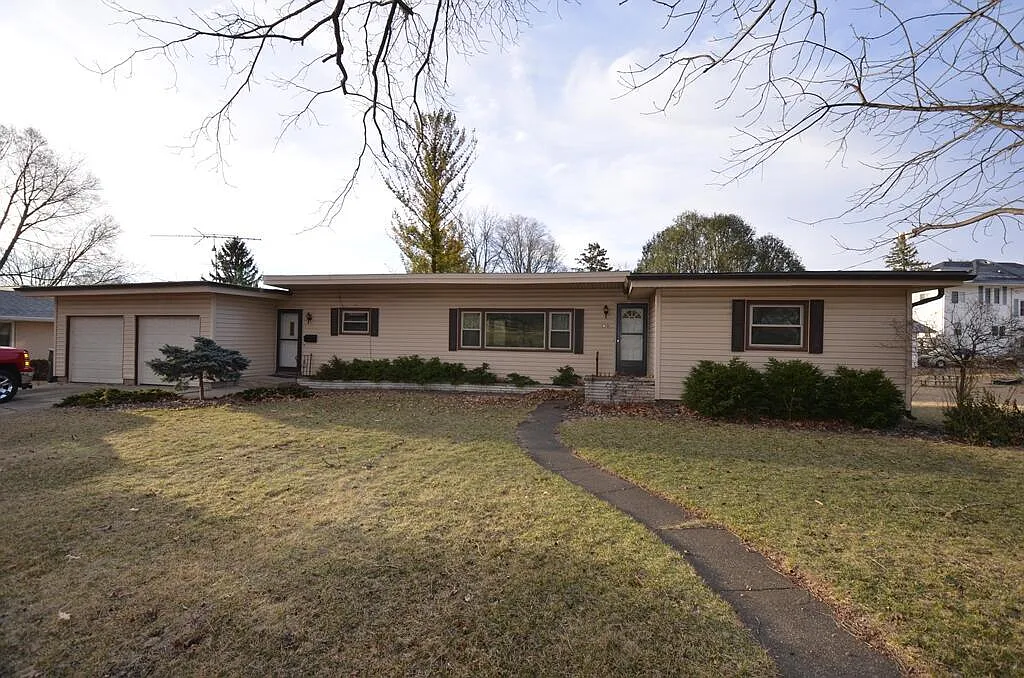 633 West Starin ROAD photo 1