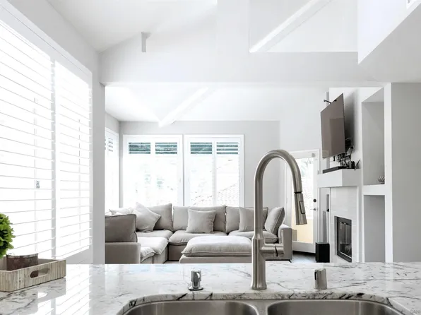 3140 Castelar Ct Unit 202, Corona, CA 92882