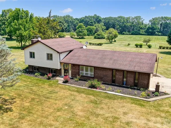 1836 Olt Rd, Dayton, OH 45417