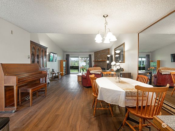 5th image of 4214 84th Street NE #15