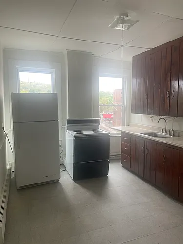 110 Main St #1 Photo 1