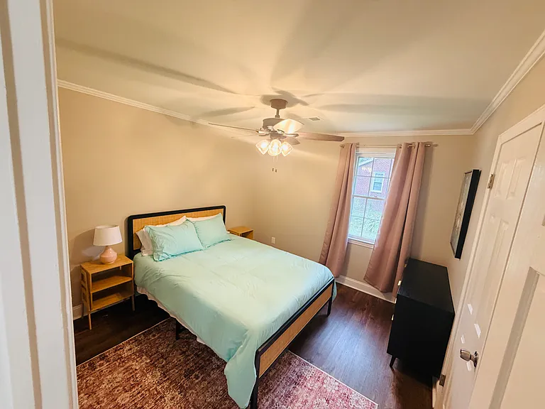 416 Poplar St — Photo 38