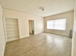 648 Alcatraz Ave #305, Oakland, CA 94609