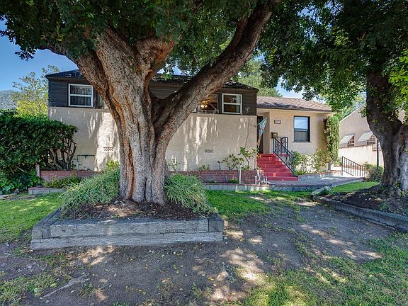 3rd image of 2919 Santa Carlotta St