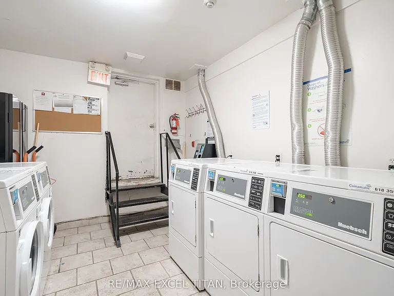 414 Jarvis St #G4 — Photo 11