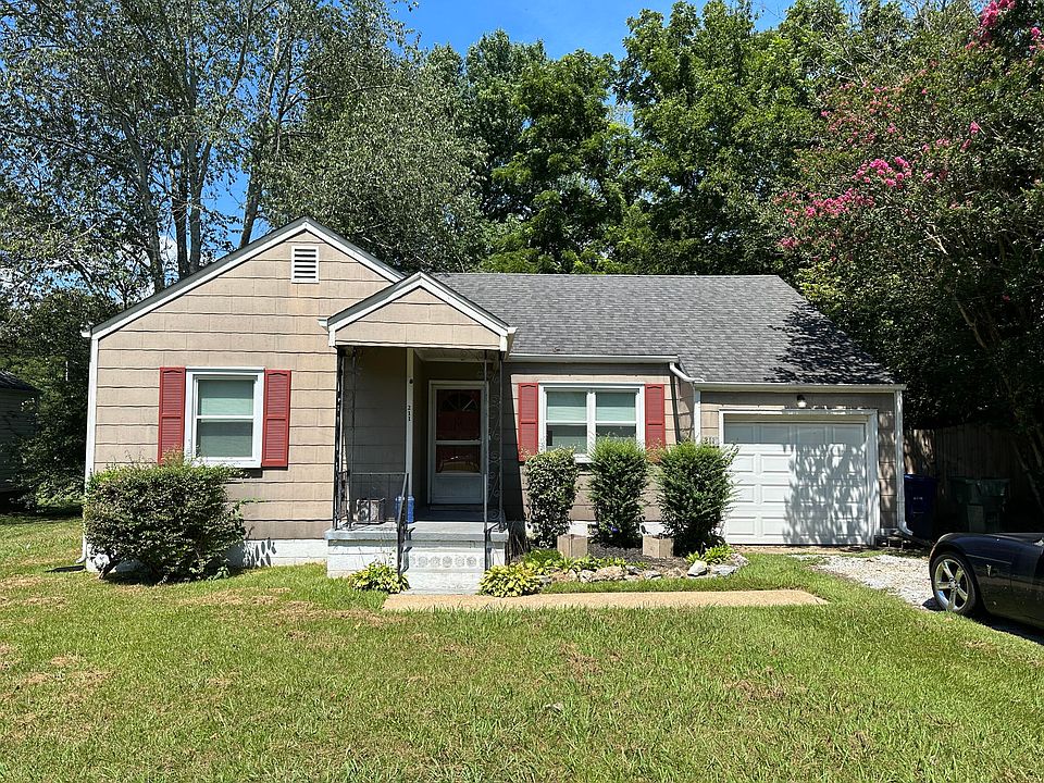 1st image of 211 Sequoia Dr