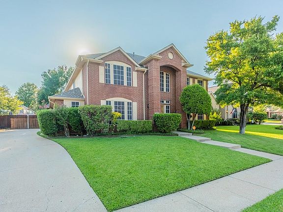 2nd image of 116 Idlewild Ct
