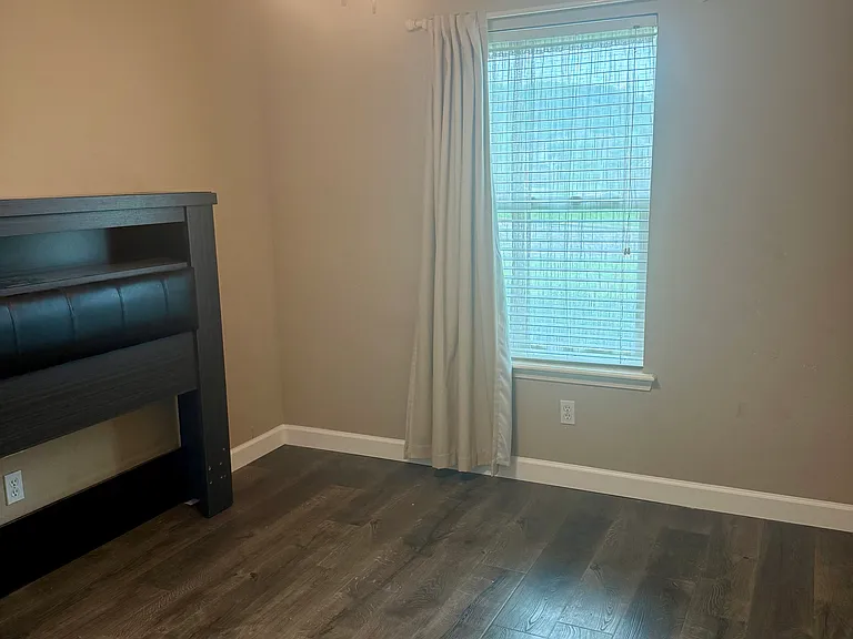 3029 Village Dr — Photo 15
