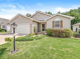 2033 Autumn Ridge Ln, Elkhart, IN 46514